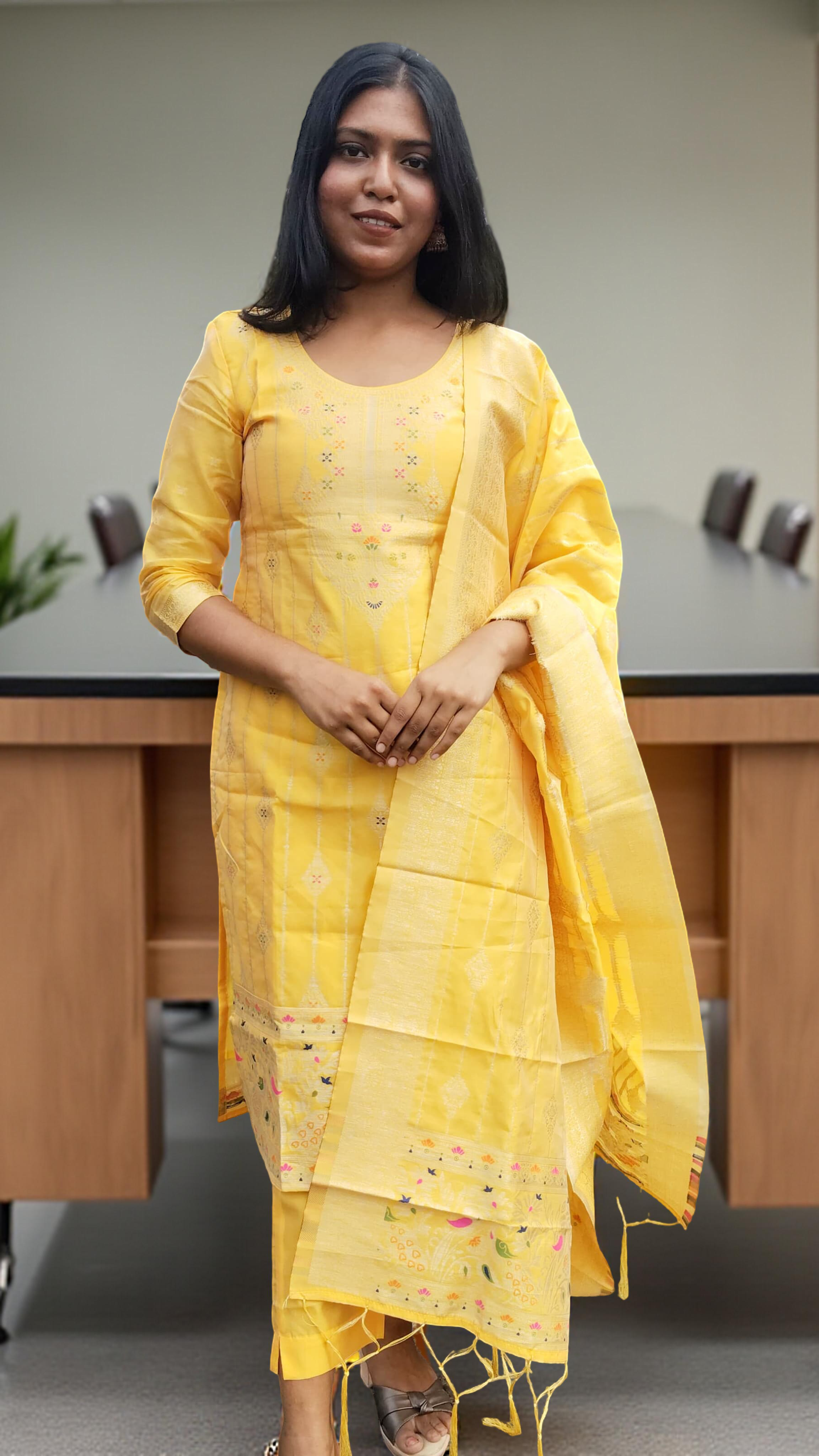 🌸 Vibrant Paithani Banaras Silk Kurta Set with Dupatta 🌸3 pc